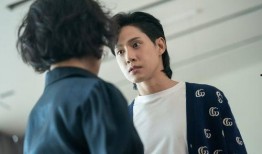 娱乐吃瓜的配音演员是谁,揭秘娱乐吃瓜界的配音达人