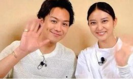 在娱乐圈吃瓜看戏的日子清月与海,娱乐圈的瓜田戏地