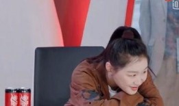 娱乐吃瓜酱戏精女友,揭秘娱乐圈背后的甜蜜与疯狂