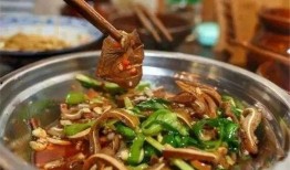 娱乐吃瓜酱欢欢卤